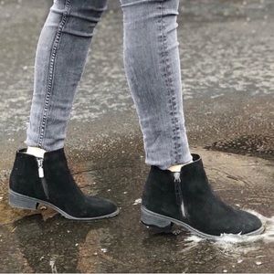 Blondo Liam Waterproof Leather Zip Bootie